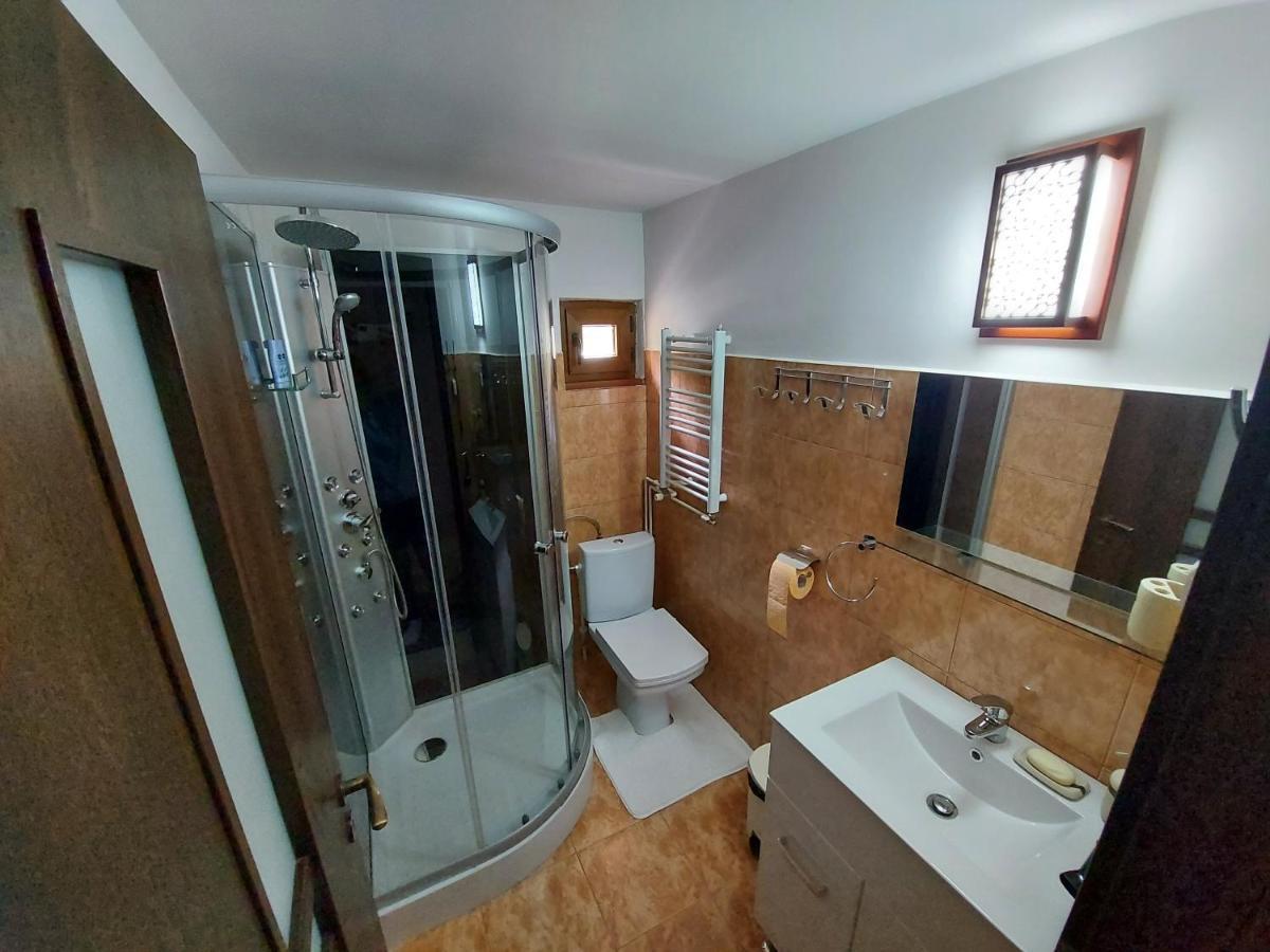 Apartament Matei ブラショフ エクステリア 写真